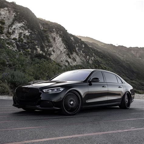 W223 Mercedes-Maybach Has the Perfect Murdered-Out Forgiato Pairs For a ...