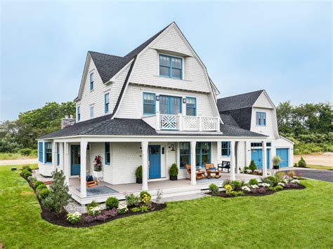 2017 - Rhode Island Beach House Idea House - This Old House