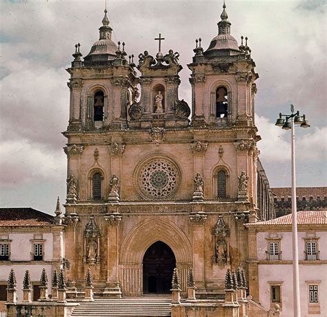 Alcobaça | Monastery, Cistercian, Medieval | Britannica