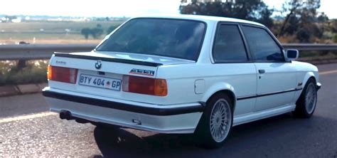 The rare E30 333i by BMW South Africa (1 of 200)