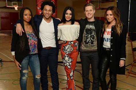 High School Musical 10-Year Reunion: Cast Recount Memories| Billboard ...