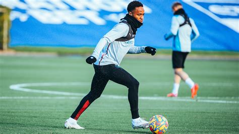 Training photos: City's Thursday workout