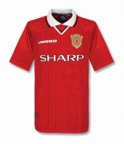 Manchester United 1999-00 Home Kit