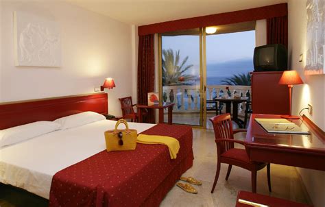 Hotel Cleopatra Palace in Tenerife - Room Deals, Photos & Reviews