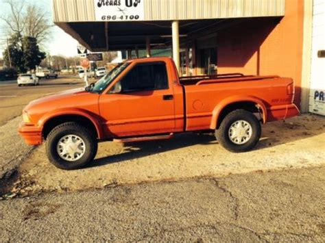 Buy used GMC Sonoma 4X4 Highrider in Bells, Tennessee, United States