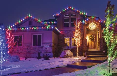 Outdoor Christmas Lights Ideas For The Roof