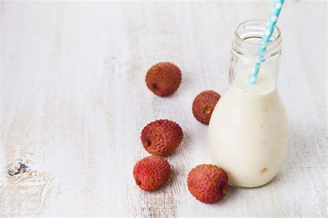 Lychee Fruit Smoothie Recipe