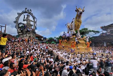 5 Upacara Adat Terunik di Bali