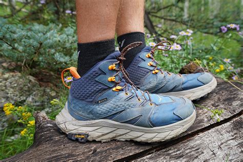 Hoka One Hiking Boots Deals | bellvalefarms.com