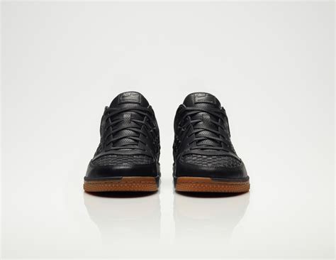 Nike Woven Street Gato - Nike News