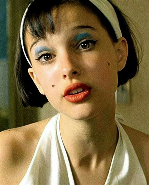 Natalie Portman in LEÓN: THE PROFESSIONAL (1994) - Dir. Luc Besson ...