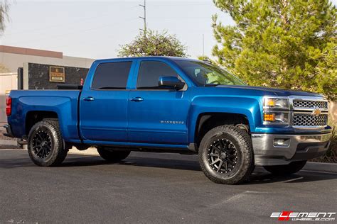 Chevrolet Silverado 1500 Wheels | Custom Rim and Tire Packages