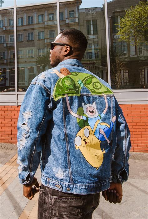 Hand painted denim jacket Adventure time | Diy denim jacket, Custom ...