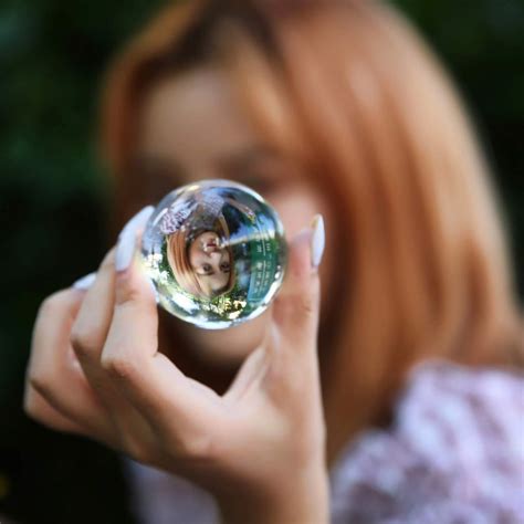 7 Cool Ideas for Crystal Ball Photography - The Photo Argus