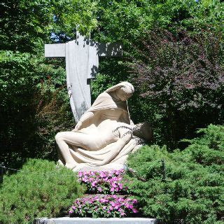 St Joseph's Oratory. Gardens of the Way of the Cross. | Way of the ...