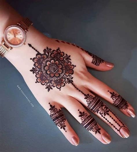 31 Drop-Dead Stunning Dulhan Mehndi Designs for Hands & Legs