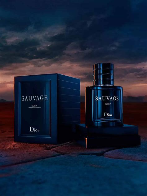 Dior Sauvage Elixir Review: What Our Experts Say