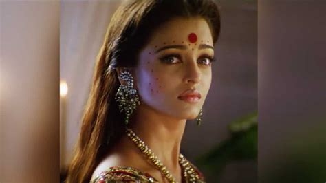 Aishwarya Rai Bachchan celebrates 20 Years of Devdas with a photo of ...