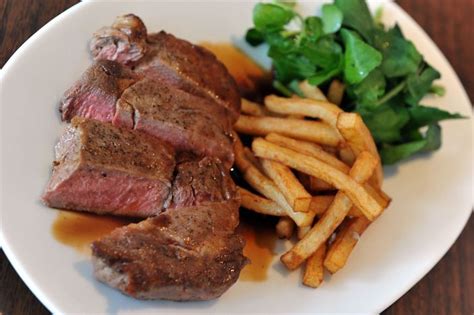 Perfect Steak and Chips Recipe | Campbells Meat