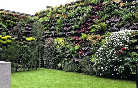 10 Super Easy Vertical Garden Ideas for Small Spaces