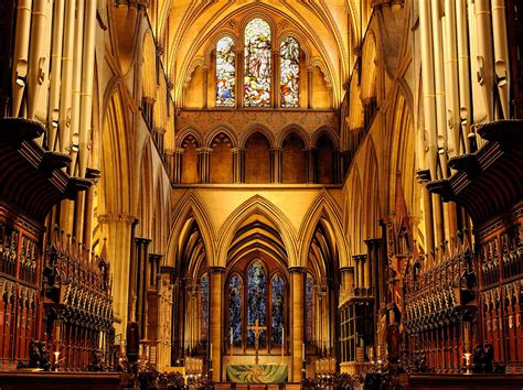 Salisbury Cathedral Interior by Grant Auton / 500px