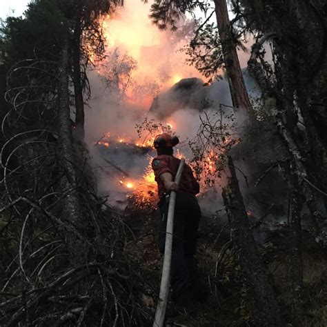 Dry lightning: Part 1 - Fire Fighting in CanadaFire Fighting in Canada