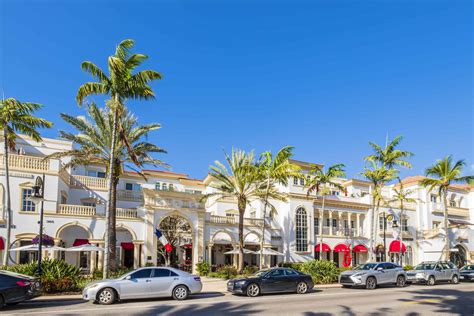 The Best Shopping in Naples, FL | Naples Florida Vacation Homes, LLC