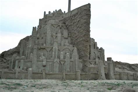 Minas Tirith recreated as a sand castle : lotr