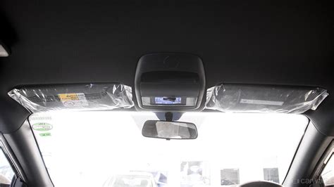 Nexon EV Roof Mounted Controls/Sunroof & Cabin Light Controls Image ...