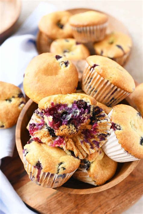 Easy & Moist Cake Mix Blueberry Muffins - Sizzling Eats