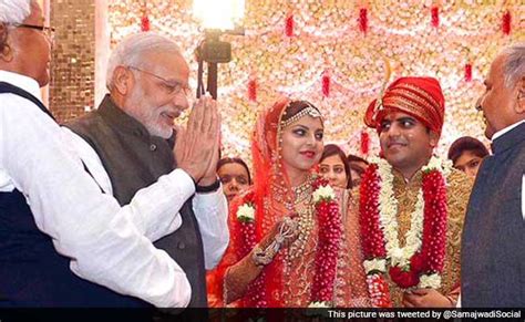 PM Modi, Sonia Gandhi Attend Wedding Reception of Lalu Yadav's Daughter