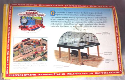 Knapford Station Platform | Thomas Wooden Railway Wiki | FANDOM powered ...