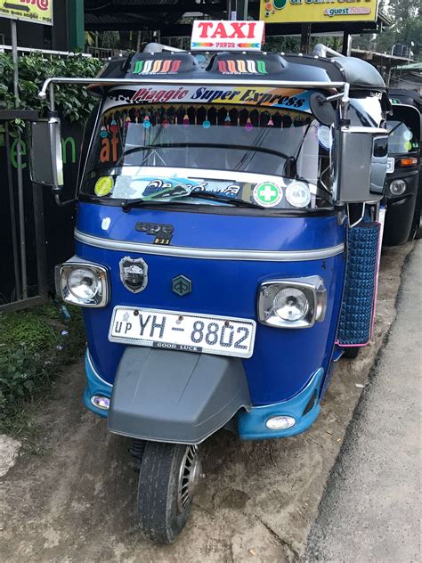 Tuk Tuks in Sri Lanka - Ourworldinreview