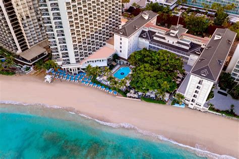 Honolulu HI Hotel | Moana Surfrider, A Westin Resort & Spa, Waikiki Beach