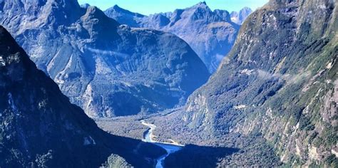 Milford Sound Scenic Flight Queenstown | Everything New Zealand