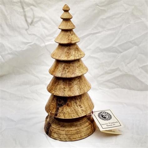 Wood Christmas Tree in Sugar Maple – Item 529 | Sunrise Woodwork