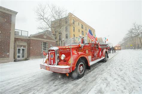 Twitter | Fire trucks, Fire station, Fdny