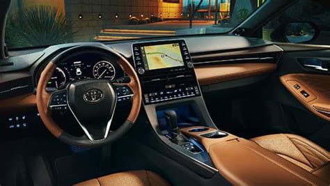 2019 Toyota Avalon Interior | Comfort Features | Toyota of Naperville