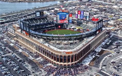 This is probably my most awaited stop on the entire tour. Citi Field in ...