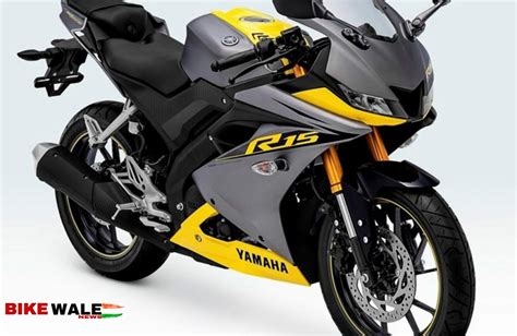 Yamaha Introduced Three New Colours For R15 V3 launch