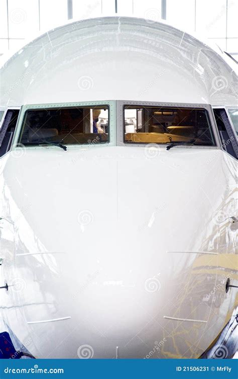 Airplane Front View Stock Image - Image: 21506231