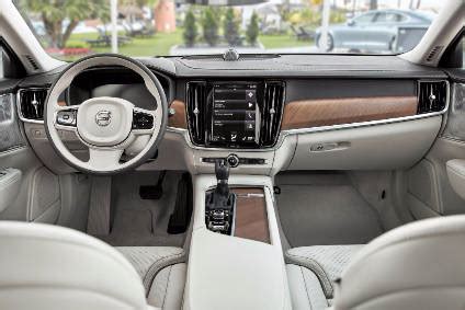 Interior design and technology - Volvo S90 - Just Auto