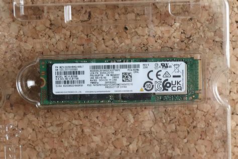 SAMSUNG MZVLB256HBHQ-000L7 256GB NVMe SSD 2280 フォーマット済 MZVLB256HBHQ ...