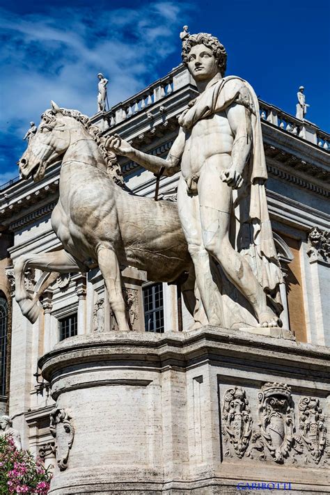 ROMA-One of the Dioscuri ancient statues that welcome visitors as they ...