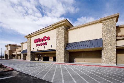 WinCo | Eleven Western Builders, Inc.