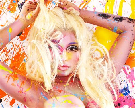 Album Review: Nicki Minaj - Pink Friday: Roman Reloaded