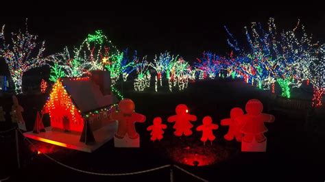 Lombard Park District Holiday Lights 2020 - Lilacia Park Ill. - YouTube