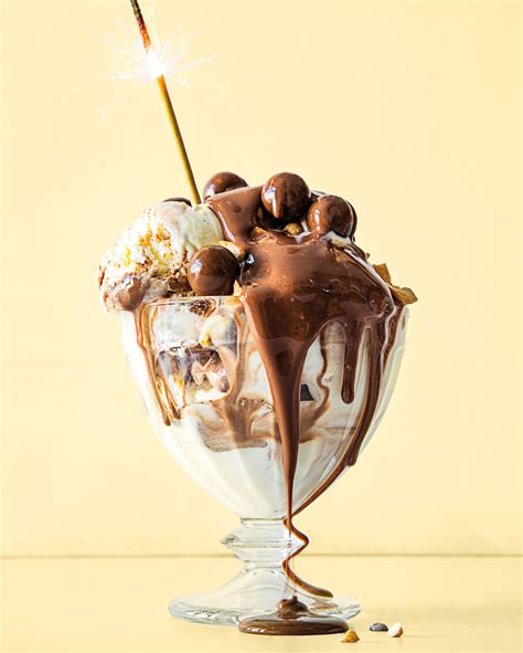 No-churn Tin Roof ice cream sundae | Woolworths TASTE