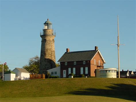 Fairport Harbor Marine Museum and Lighthouse