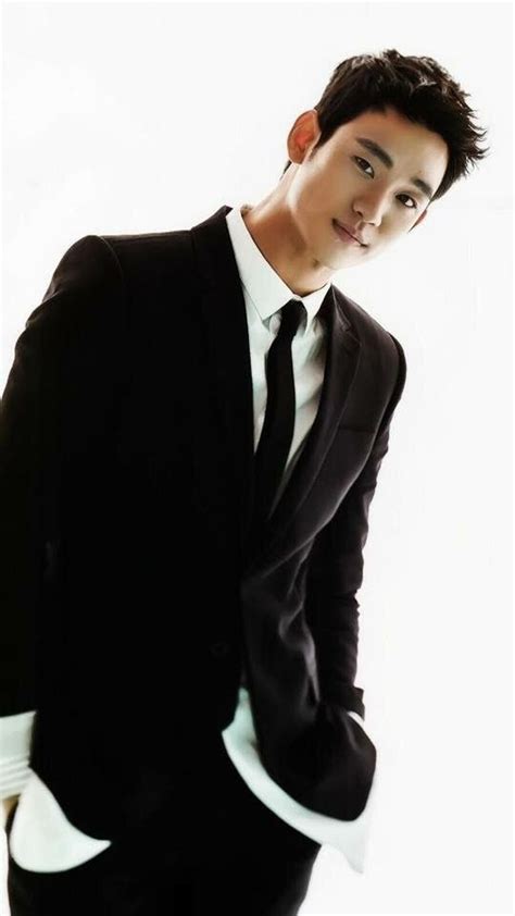 Kim Soo Hyun 김수현 || 1988 || 180cm || Dream High || The Moon Embracing ...